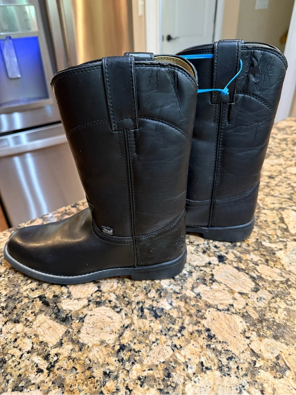 Justin Boots Black Leather kids size 5 unisex Cowboy Roper Boots